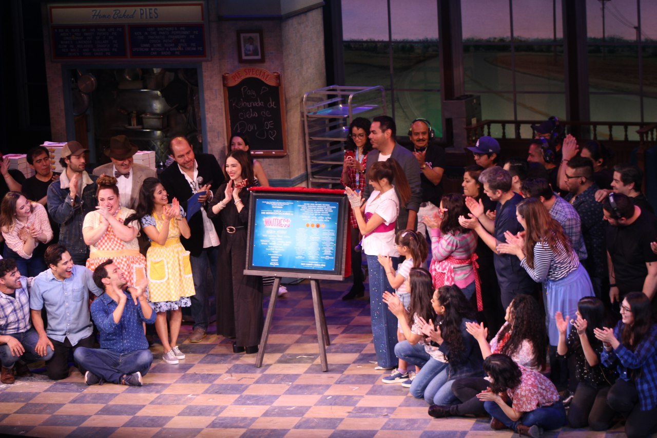 Waitress celebra 100 funciones en México: sororidad, valentía y el poder transformador del teatro