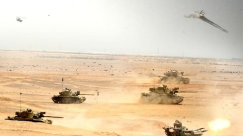 الجيش المصري يتدرب على اقتحام دفاعات العدو ووزير الدفاع يوجه رسالة حول فلسطين الجيش المصري يتدرب على اقتحام دفاعات العدو ووزير الدفاع يوجه رسالة حول فلسطين