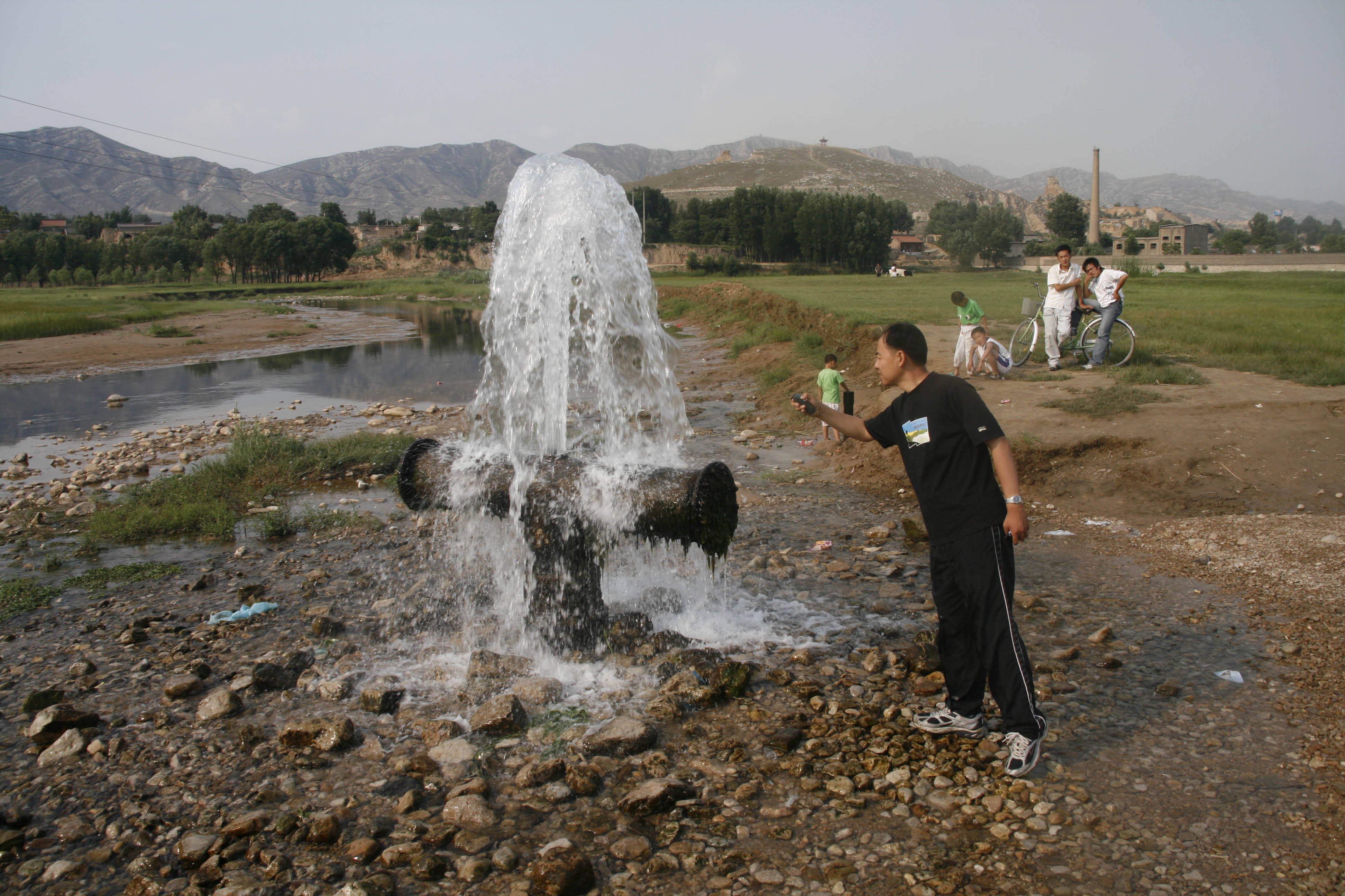 Massive Chinese Project to Move 10bln Cubic Meters of Water to Arid Areas in the North The