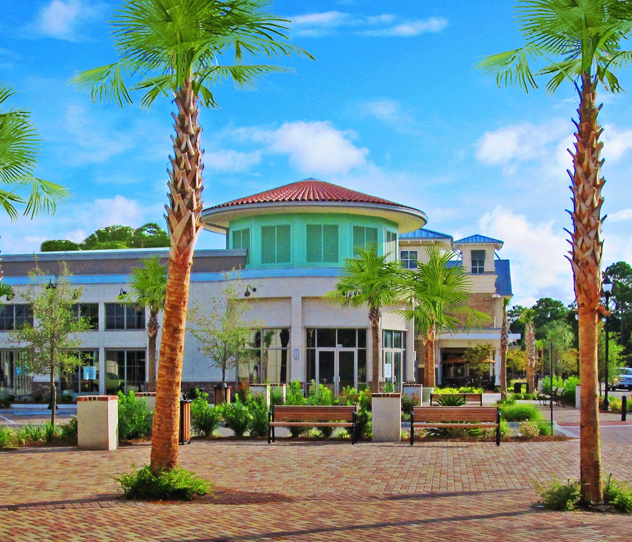 Overlooking beautiful broad creek, shelter cove towne centre is a unique lifestyle village featuring 290,000 square feet of retail, restaurant and . Shelter Cove gets a new shopping center and park