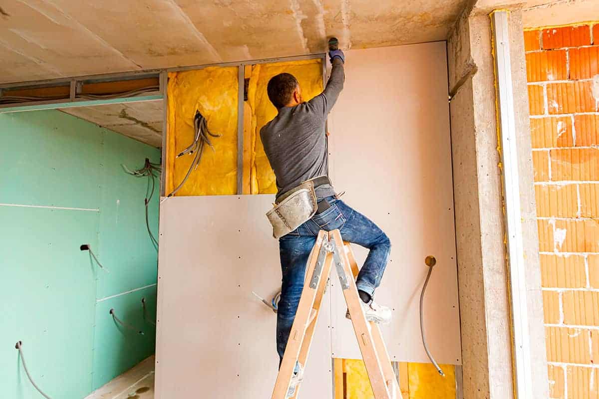 While the weight of 5/8 thick drywall is around 2.31 pounds per square foot. How Much Weight Can Drywall Hold More Than You Think Homenish