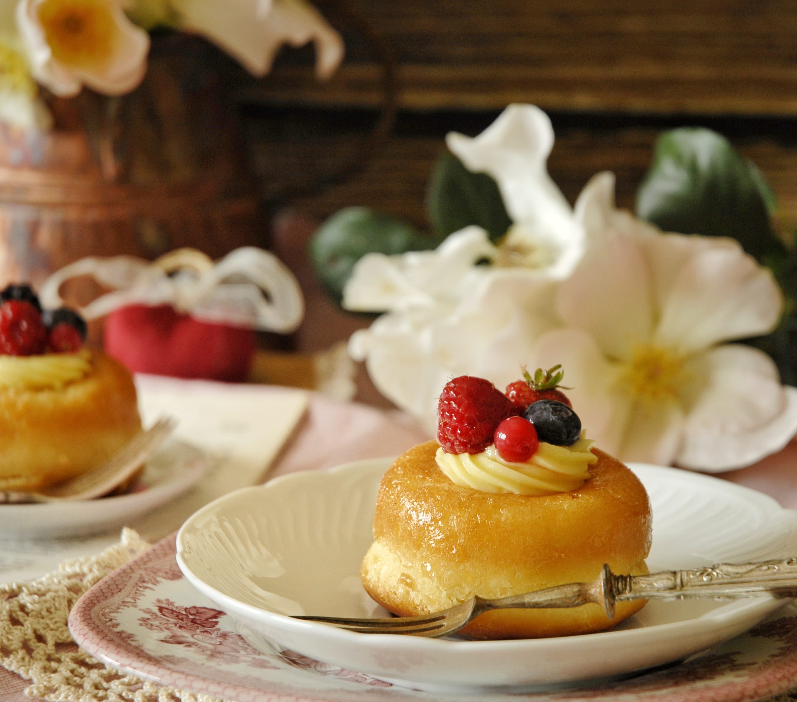 Savarin Con Crema Pasticcera E Frutta Il Dolce Di Alice