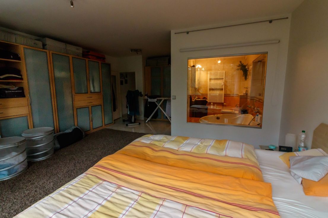 Schlafzimmer blick Bad - Maisonettewohnung Berlin zu verkaufen