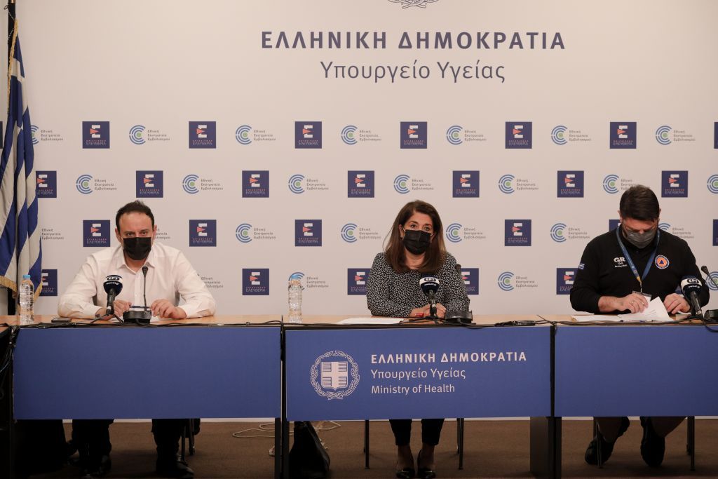 Δέχομαι πάρα πολλές απειλές, σκέφτομαι να ζητήσω αστυνομική προστασία Koronaios Deite Live Thn Enhmerwsh Gia Ta Nea Metra In Gr