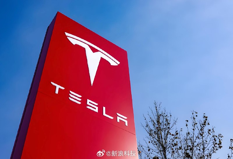 🚘 特斯拉與支付寶合作，車機將上線智慧停車支付10 月 20