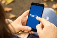 How To Talk About Sexting And Digital Boundaries How To Talk About Sexting And Digital Boundaries