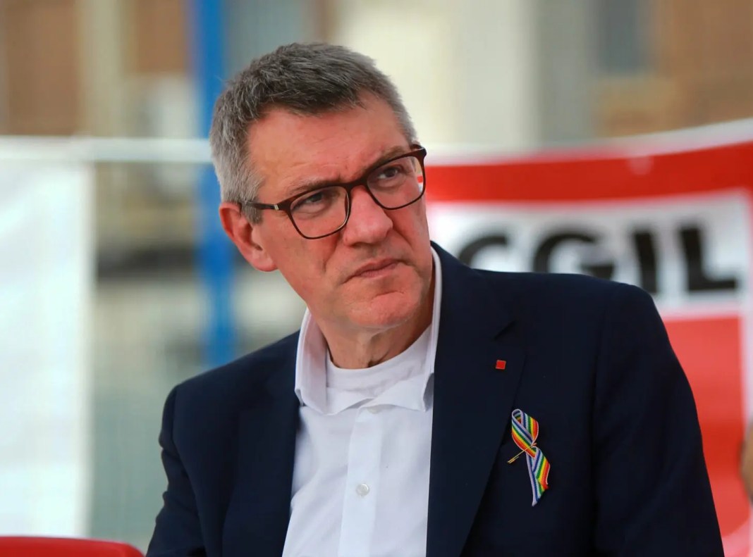 Landini “In piazza per salute e scuola, Salvini ridicolo sulle pensioni” Landini “In piazza per salute e scuola, Salvini ridicolo sulle pensioni”