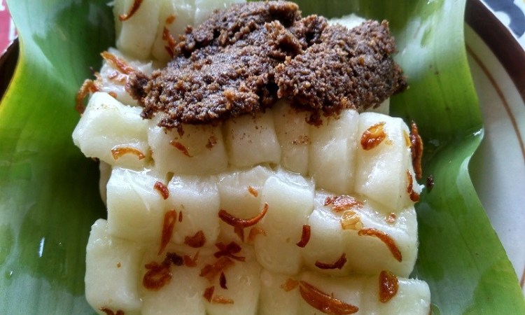 Bicara tentang kuliner banten seolah tidak ada habisnya, contohnya balok menes dari kabupaten pandeglang, banten. 10 Oleh Oleh Khas Banten Paling Populer Itrip