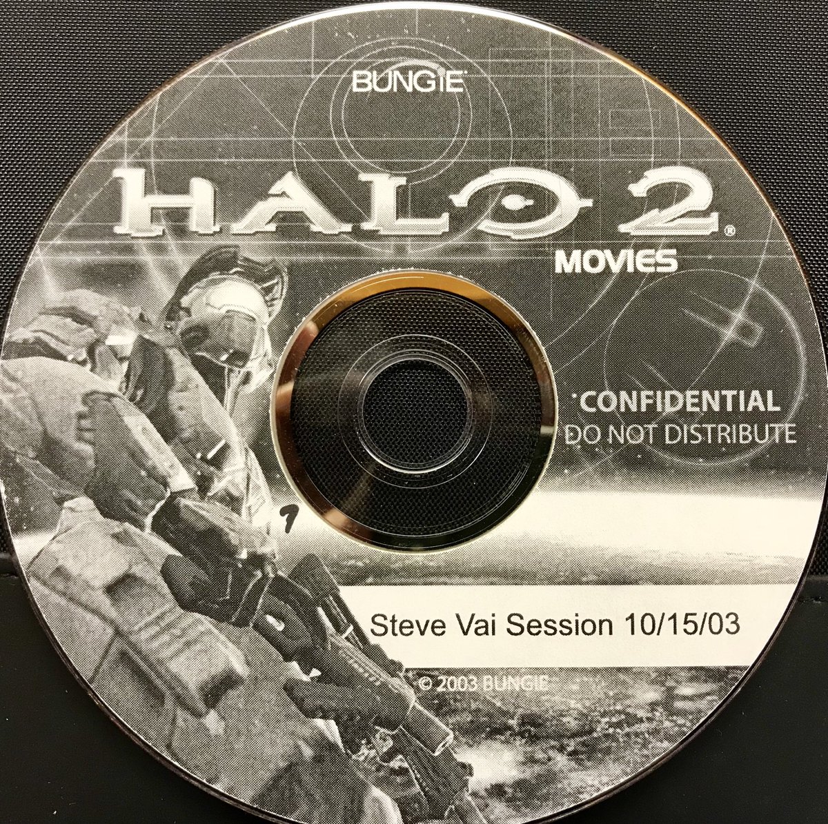 Помните ли Halo 2 Играта се беше превърнала хит не