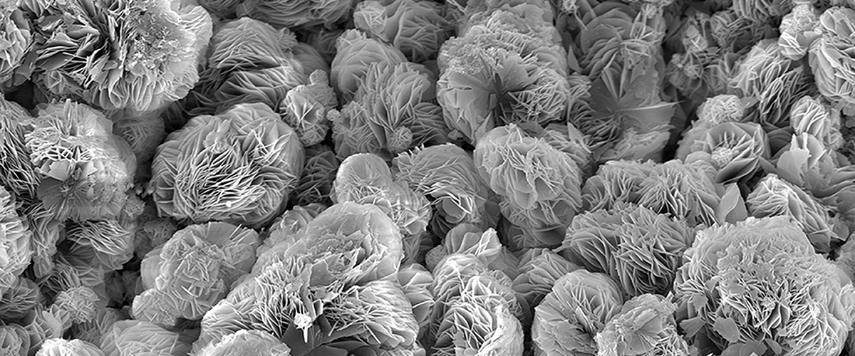 Учените от целия свят търсят алтернатива на литиевойонните акумулаторни батерии