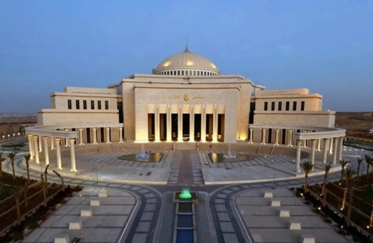 البرلمان المصري يدين الاعتداءات الإيرانية ويؤكد تضامنه الكامل مع الخليج والأردن