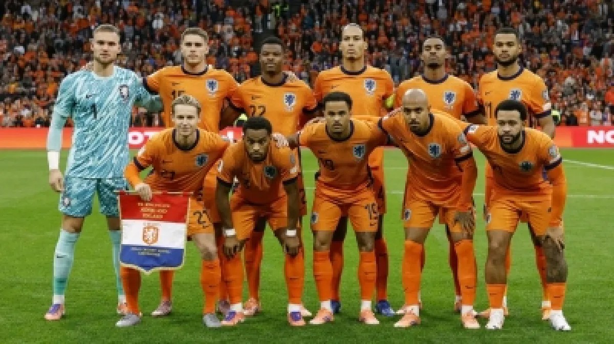 هولندا تواجه أوزبكستان ودياً قبل المونديال
