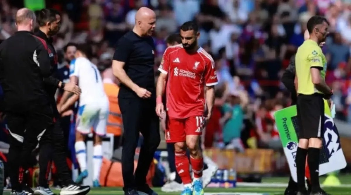 صلاح يعود أمام أستون فيلا.. سلوت يكشف التفاصيل صلاح يعود أمام أستون فيلا.. سلوت يكشف التفاصيل