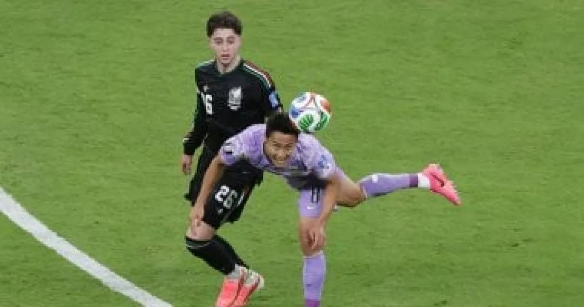 المكسيك أول المتأهلين لكأس العالم 2026 بعد فوزها على كوريا الجنوبية المكسيك أول المتأهلين لكأس العالم 2026 بعد فوزها على كوريا الجنوبية