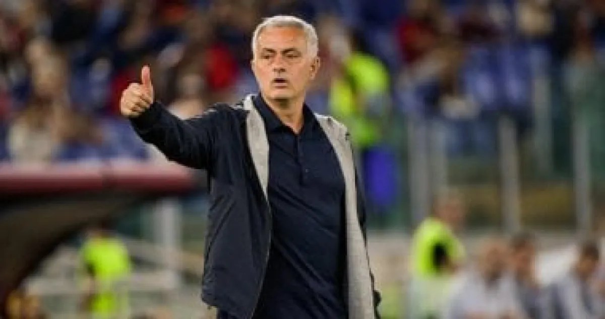 مورينيو يتمنى خروج لاعبي ريال مدريد مبكرًا من المونديال 2026 مورينيو يتمنى خروج لاعبي ريال مدريد مبكرًا من المونديال 2026