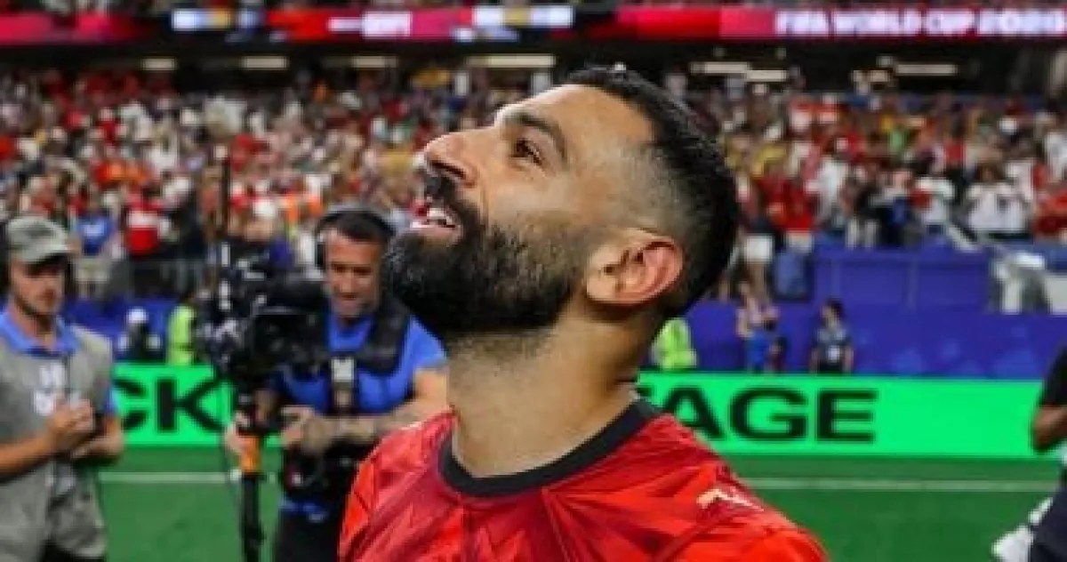 محمد صلاح على أعتاب طرابزون سبور: وصوله إسطنبول غدًا لحسم الصفقة