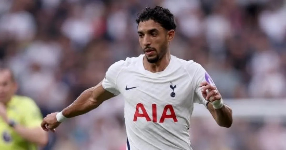 عمر مرموش يعادل رقم أحمد حجازي في الدوري الإنجليزي الممتاز