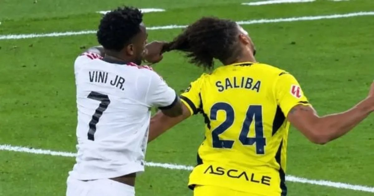 5 وقائع لشد الشعر أشعلت الجدل في الملاعب العالمية