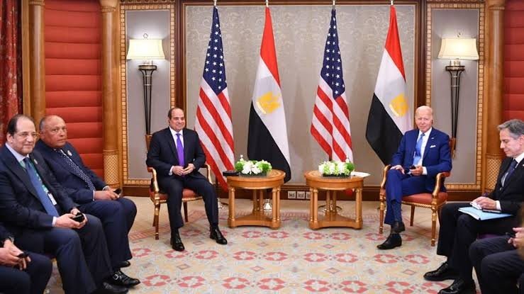 بايدن يهاتف السيسي وتميم مع استمرار جولة وسطاء غزة