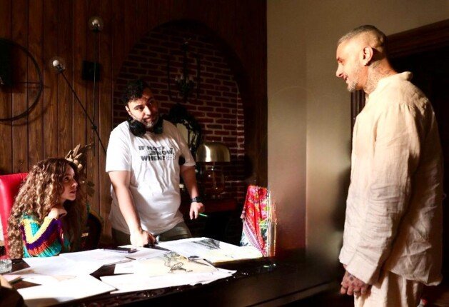 اكتمال تصوير نصف مشاهد فيلم &laquo;حين يكتب الحب&raquo; تمهيدًا لاستئناف العمل