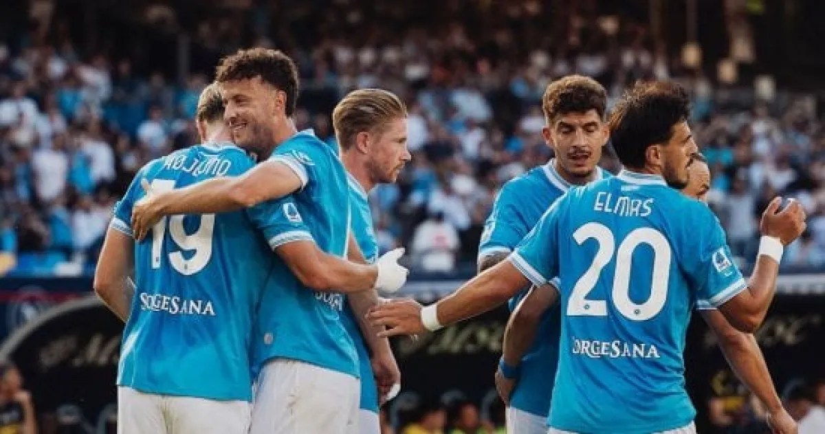 قمة الدوري الإيطالي: إنتر ميلان يستضيف نابولي في مواجهة نارية الليلة