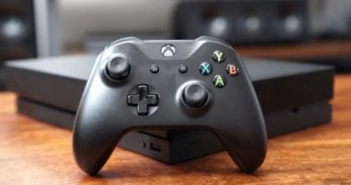 مايكروسوفت تطلق Xbox Nano: وحدة تحكم بجيبك لمحبي الألعاب