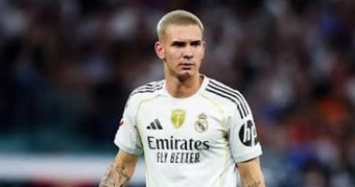 ريال مدريد: ماستانتونو يدرس 12 عرض إعارة ورؤية جديدة لضم رودري ريال مدريد: ماستانتونو يدرس 12 عرض إعارة ورؤية جديدة لضم رودري