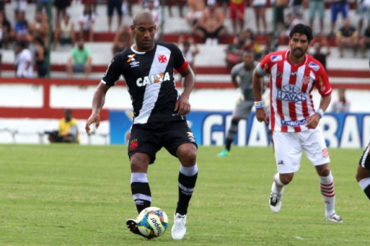 Marquinhos gabriel (galarza), léo jabá (gabriel pec) . Rodrigo Deixa O Vasco E E Anunciado Como Novo Reforco Da Ponte Preta Lance
