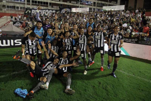 Copa do brasil, 1, 0 (0%), 1 (100%) . Nos Penaltis Gatito Salva Botafogo Bate O Nautico E Avanca Na Copa Br Lance