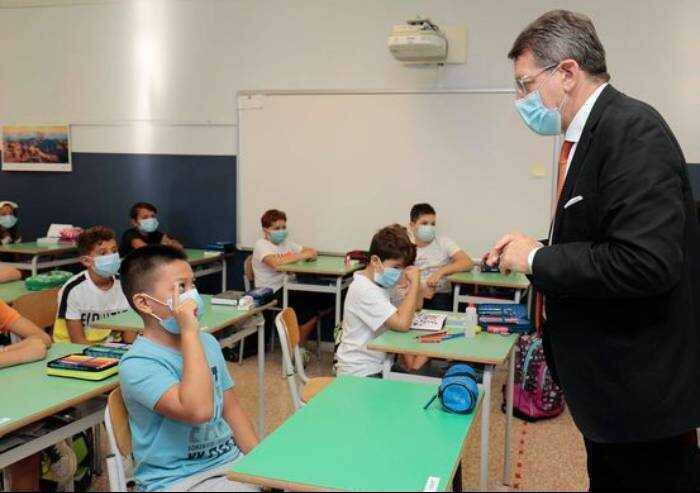 Modena, Muzzarelli: 'Riaprire Le Scuole Subito Dopo Pasqua' - Politica - Lapressa.it 493_x_700_jpg