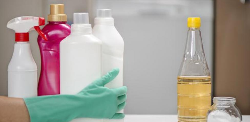 El limón es un producto antibacteriano y antiséptico. Tres Metodos Infalibles Para Limpiar El Horno