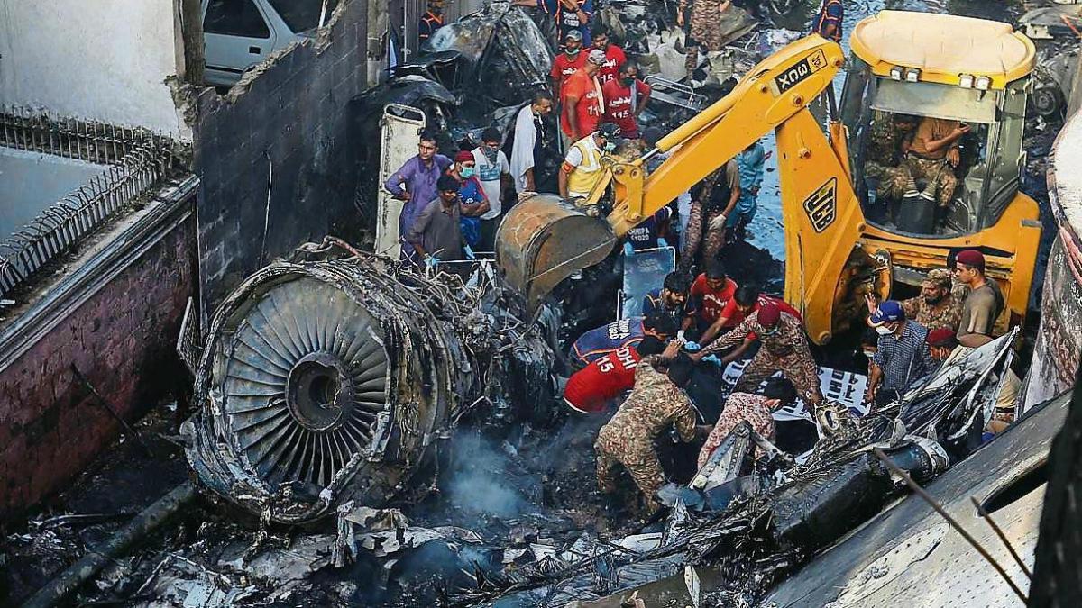 Cae vuelo ucraniano en irán: Estos Fueron Los Ocho Accidentes Mortales De Aviacion En El 2020