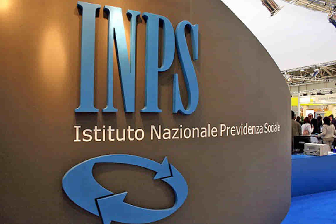 La naspi può essere richiesta dai lavoratori con rapporto di lavoro subordinato che hanno perso involontariamente il lavoro, compresi: Inps, assegni familiari: chi ne ha diritto e come fare