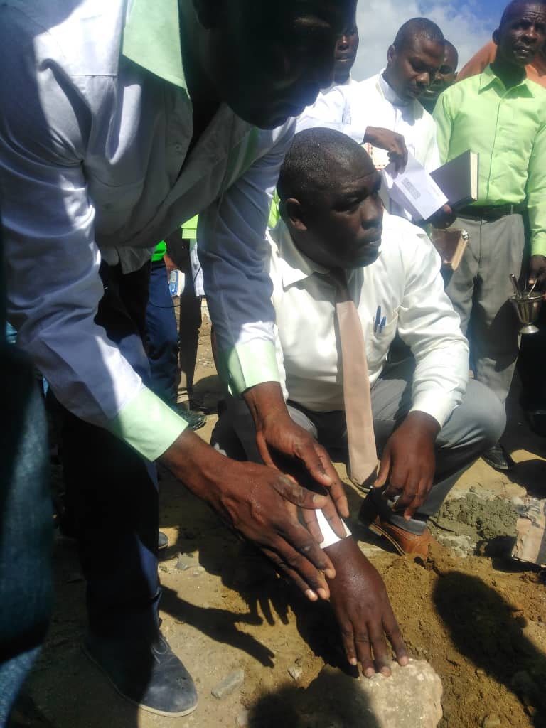 HaïtiNordEst Lancement des travaux de bétonnage de la rue Reine Marie Louise dans la commune