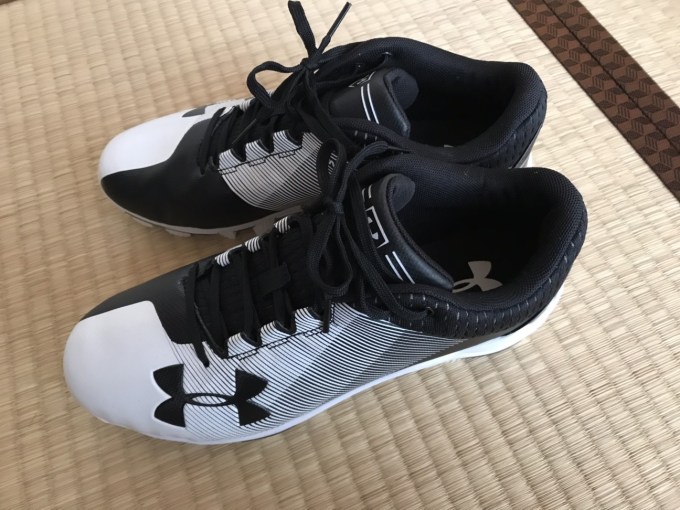 草野球初心者向け ポイントスパイク 樹脂底スパイク について語る ひとりアウトプット広場