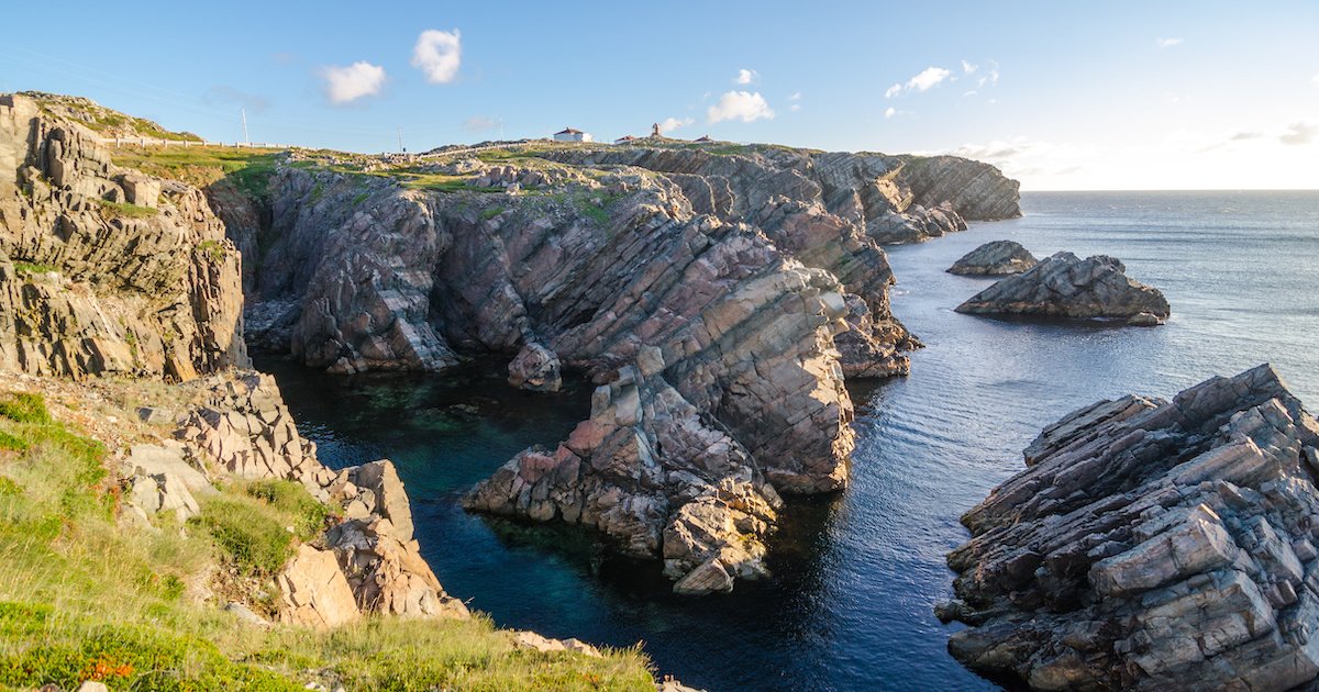 When looking for the right insurance company to suit your needs, you will have to sift through different insurance companies until you find the one with the right. What To Expect In 2014 Province By Province: Newfoundland And Labrador | LowestRates.ca