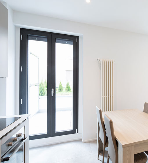 Disponible una amplia variedad de soluciones, estilos, colores y usos exclusivos para cada espacio de tu hogar. Ventanas De Aluminio Macrisal