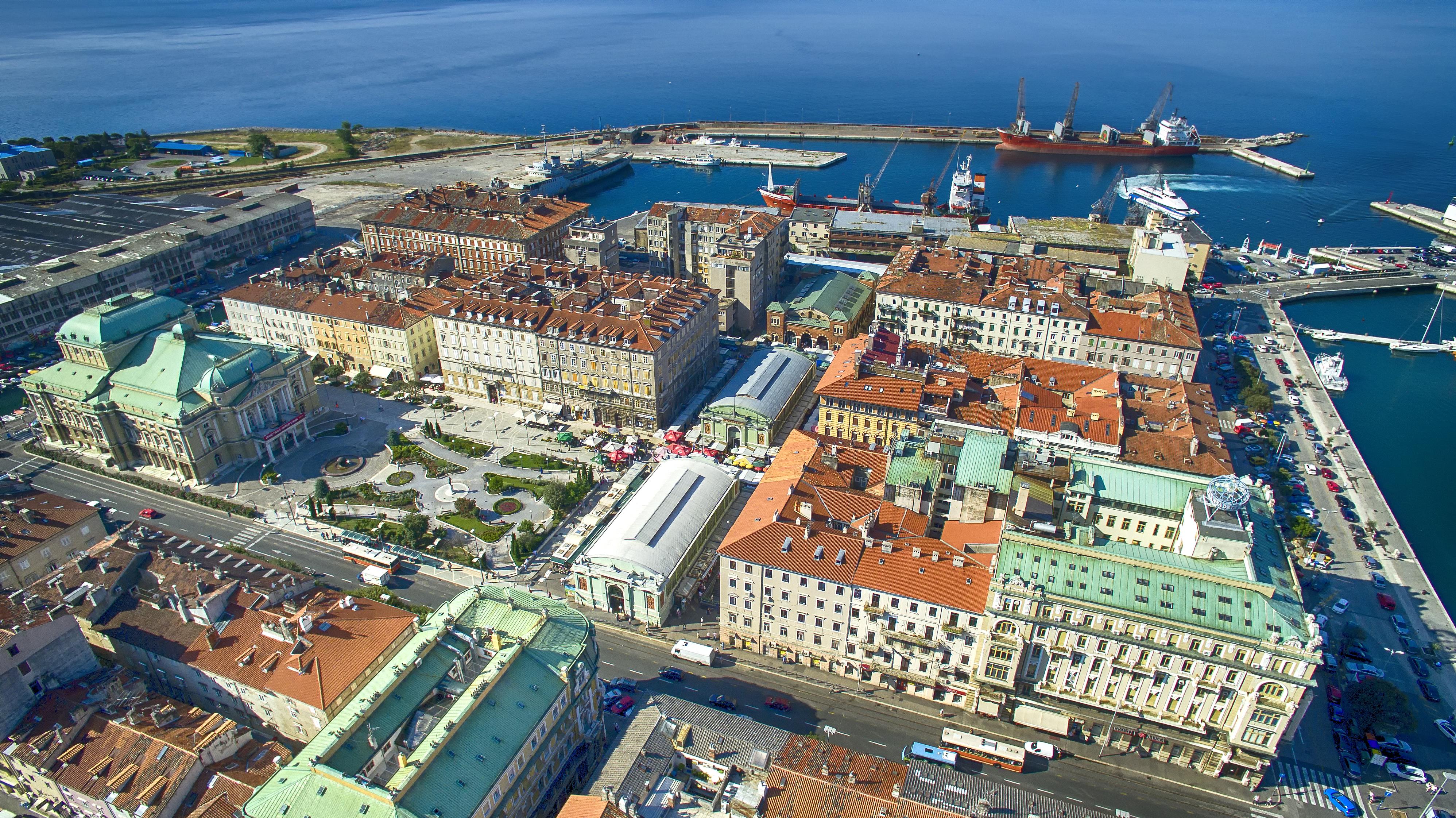 Bei der auswahl von fährüberfahrten von italien nach kroatien gibt es keinen engpass. Rijeka wordt Culturele Hoofdstad van Europa in 2020