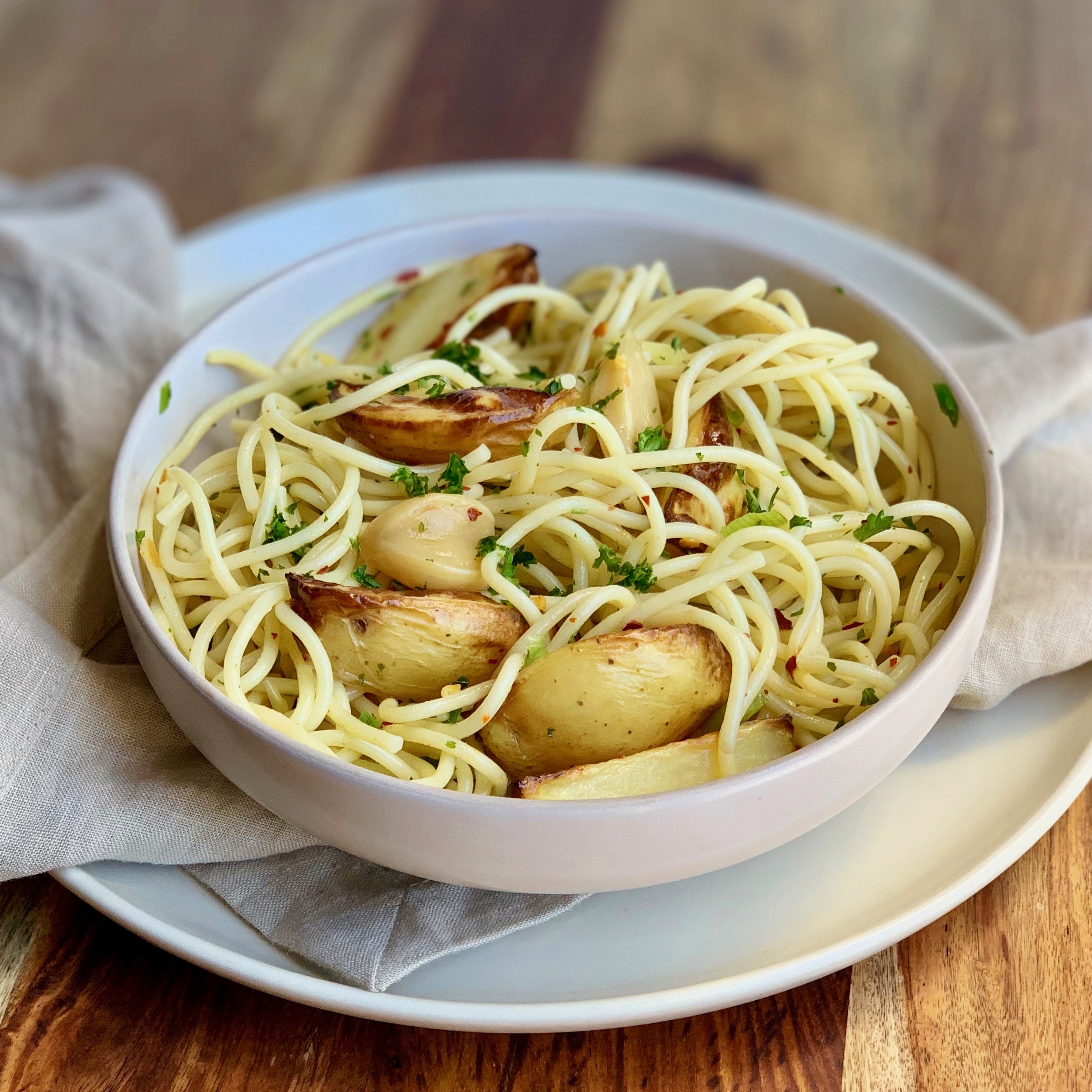 When you're busy planning an amazing thanksgiving dinner, one of the tasks that might fall by the wayside is finding the time to think up engaging ways to entertain guests before the feast starts or after the meal is done. Have An Artisanal Thanksgiving Meal Delivered To You Marin Independent Journal