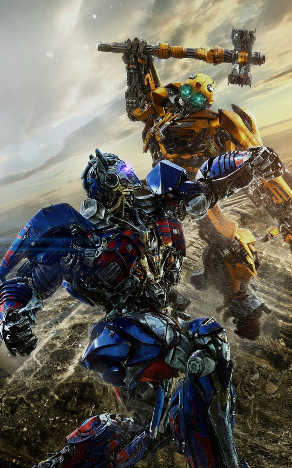 I was bored so i made a wallpaper for my lg shine in 2 min. Bumblebee Vs Optimus Prime In Transformers The Last Knight 4k Ultra Hd Mobile Wallpaper