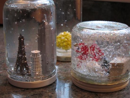 Bola de agua de navidad de 100 ml, modelo musical diseño 1 de viejito pascuero con árbol, marca attimo. Como Hacer Bolas De Nieve Manualidades De Navidad