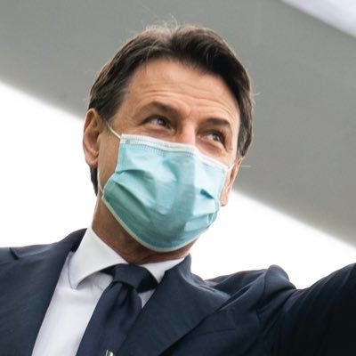 Premierul Italiei A Demisionat Cu SperanÈa Unui Nou Mandat Ziarul National