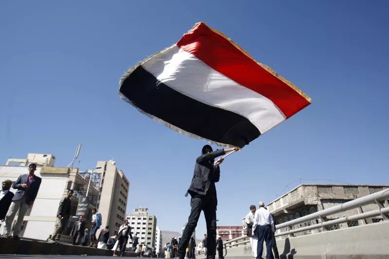اليمن تؤكد وقوفها إلى جانب الكويت في سيادتها على مناطقها البحرية