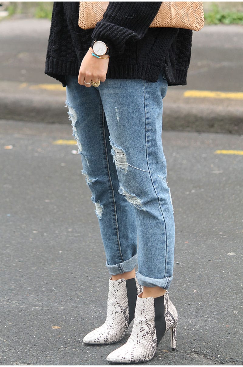 N O H O L I T A » Détails python