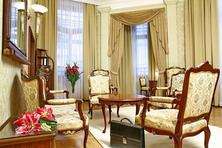 Check out total event space, meeting rooms, and request a proposal today. Hotel Moskva Belgrad - Reiseportal Serbien