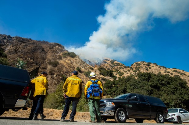 132 acres burned, 45.0% contained. San Dimas Fire Scorches 135 Acres 55 Contained Orange County Register