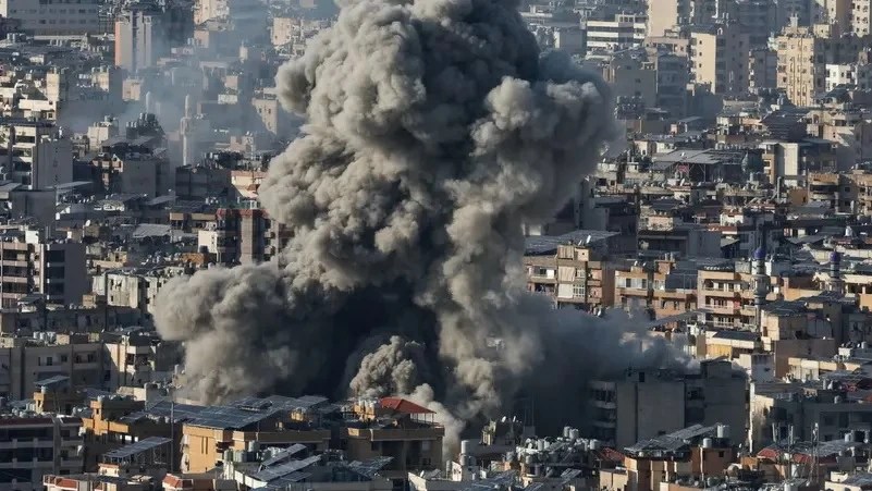 الجيش الإسرائيلي ينذر بإخلاء 7 أحياء في ضاحية بيروت الجنوبية