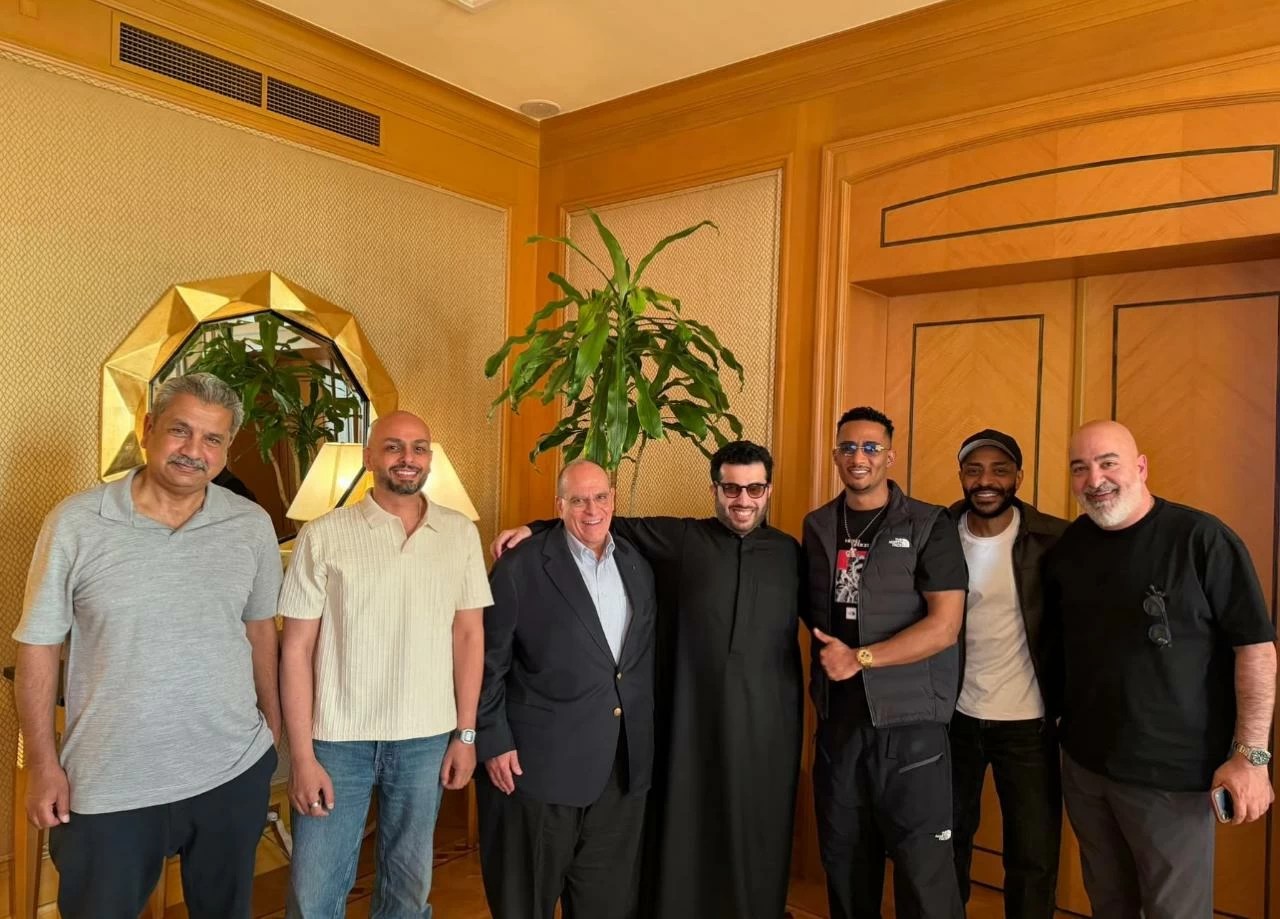 تركي آل الشيخ يجمع محمد رمضان وأحمد مراد ويعلن: «مفاجأة قريباً» تركي آل الشيخ يجمع محمد رمضان وأحمد مراد ويعلن: «مفاجأة قريباً»