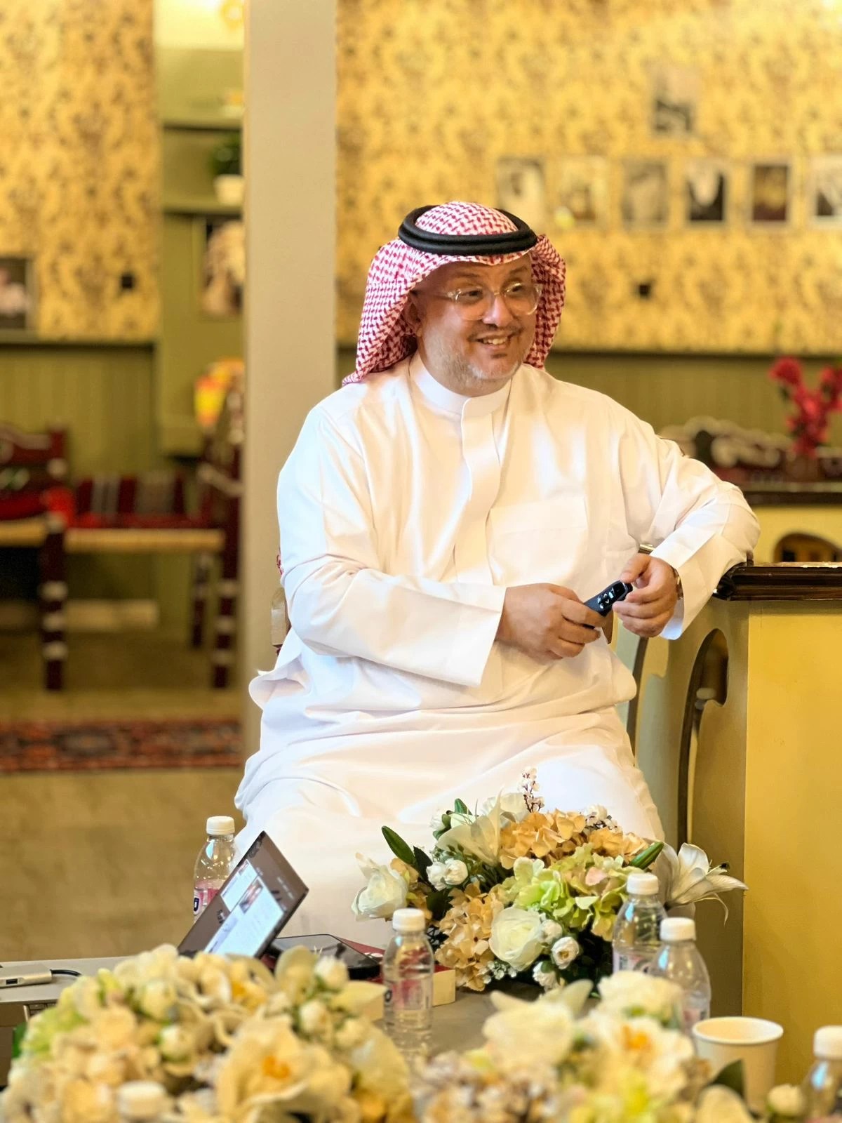 ضمن فعاليات الشريك الأدبي.. الحمزة يستقرئ أثر الثقافة النفسية على الأدب