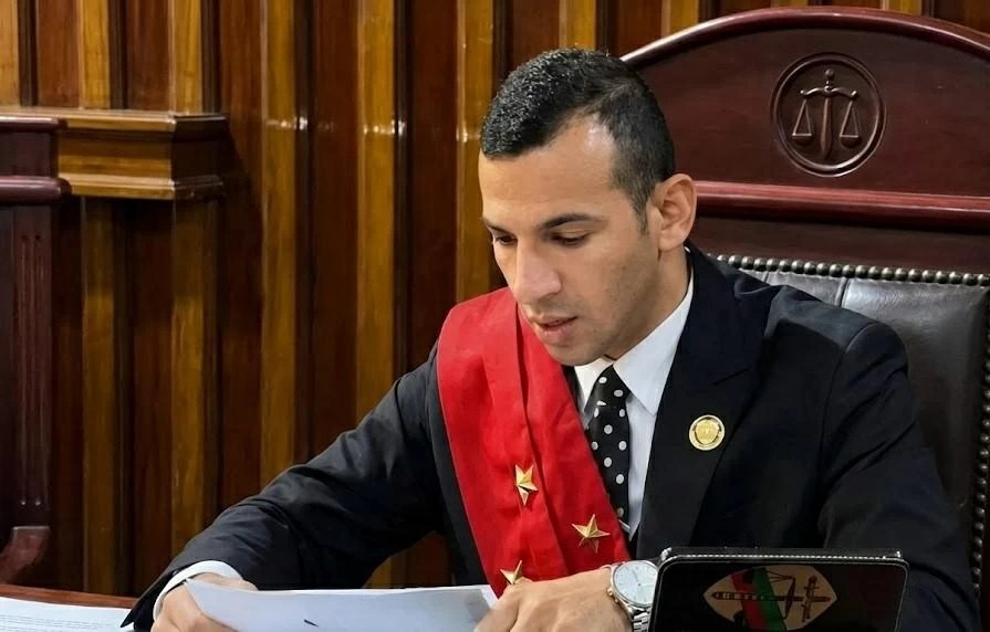 10 سنوات سجناً لـ&laquo;القاضي المزيف&raquo; بعد خداع ضحاياه